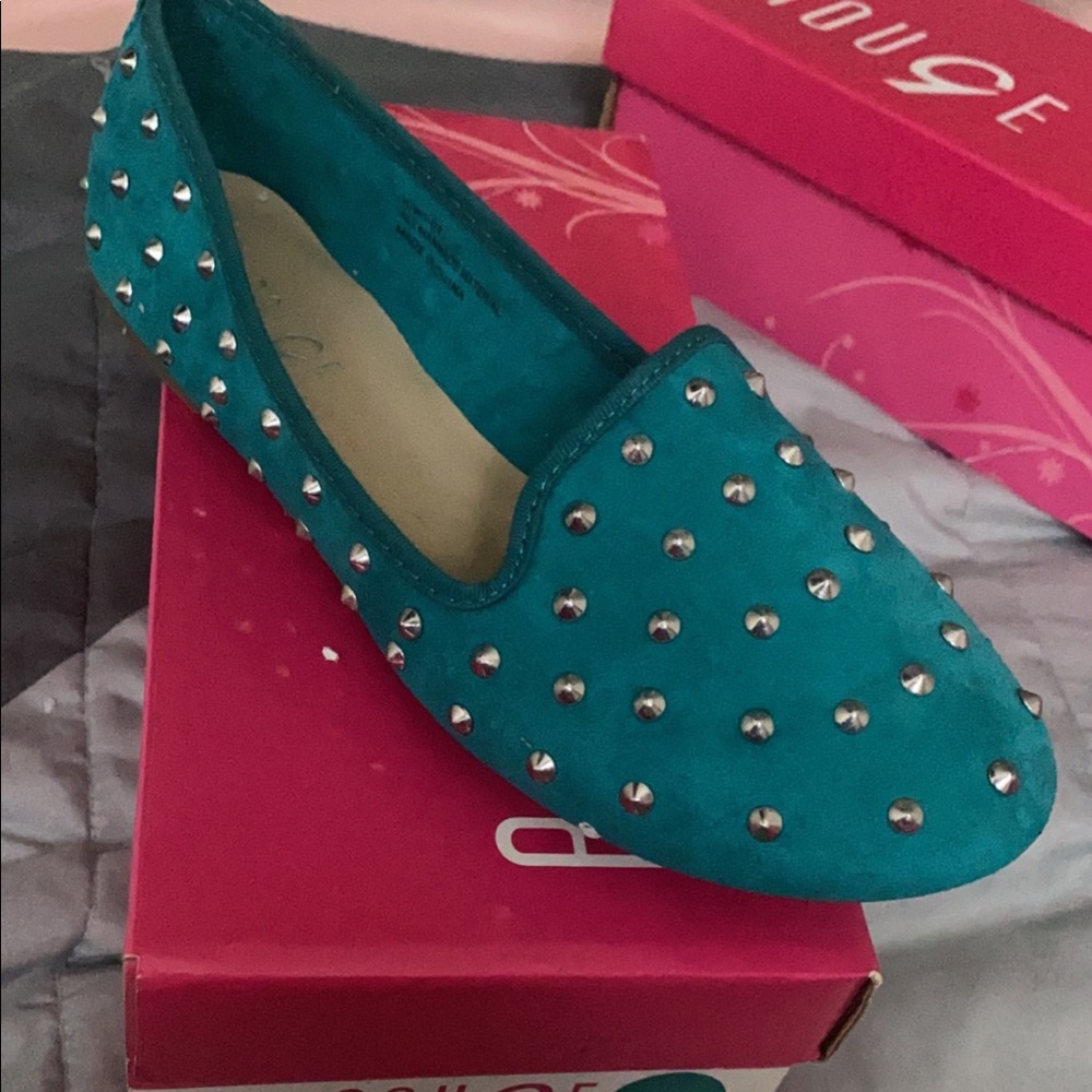 Turquoise flats